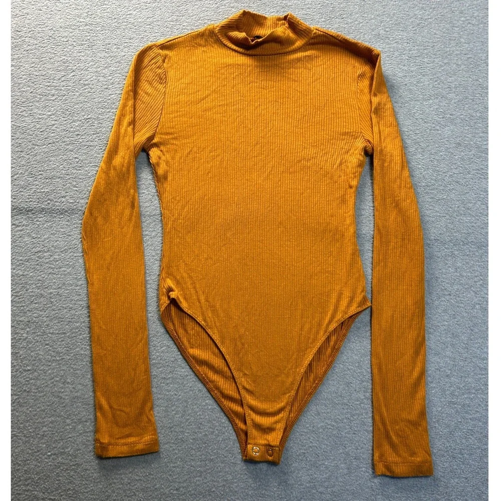 Forever 21 Mock Neck Bodysuit Womens Small Mustard Ribbed Long Sleeve Fitted